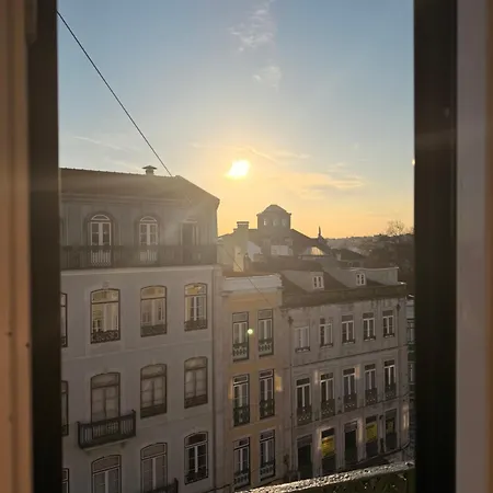 - Bairro Alto Centro Historico D Homestay Lisbon