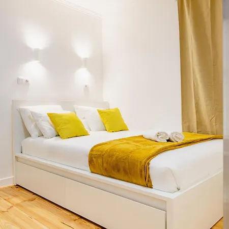 - Bairro Alto Centro Histórico D Lisboa