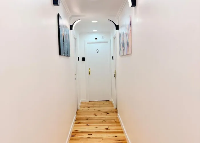 - Bairro Alto Centro Histórico D Quarto em Acomodações Particulares Lisboa