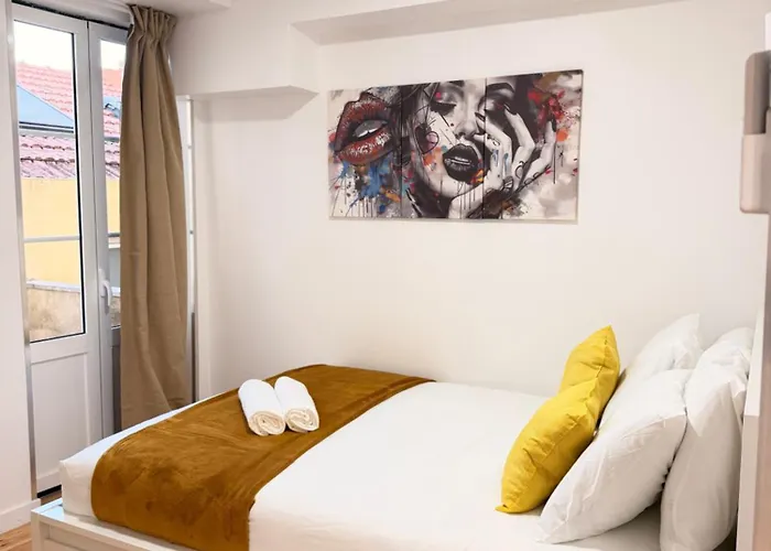 - Bairro Alto Centro Historico D * Lisboa