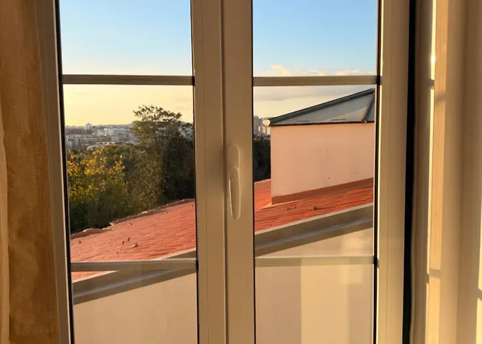 - Bairro Alto Centro Histórico D Lisboa